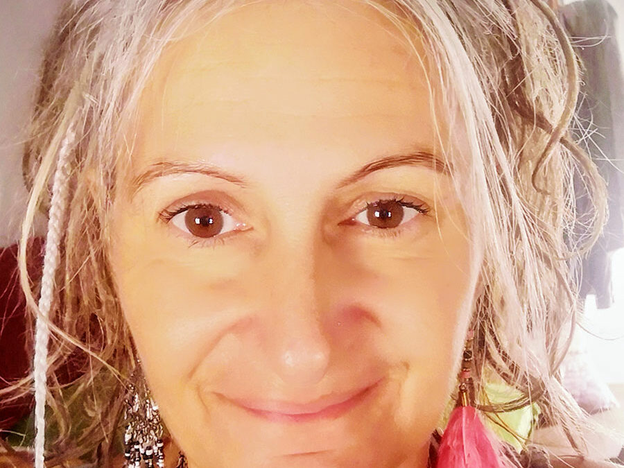 Géraldine DEYDIER (Ma Atma Gayaka)